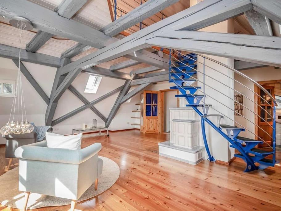 איפהופן Maisonette-Appartment In Historischem Ambiente מראה חיצוני תמונה